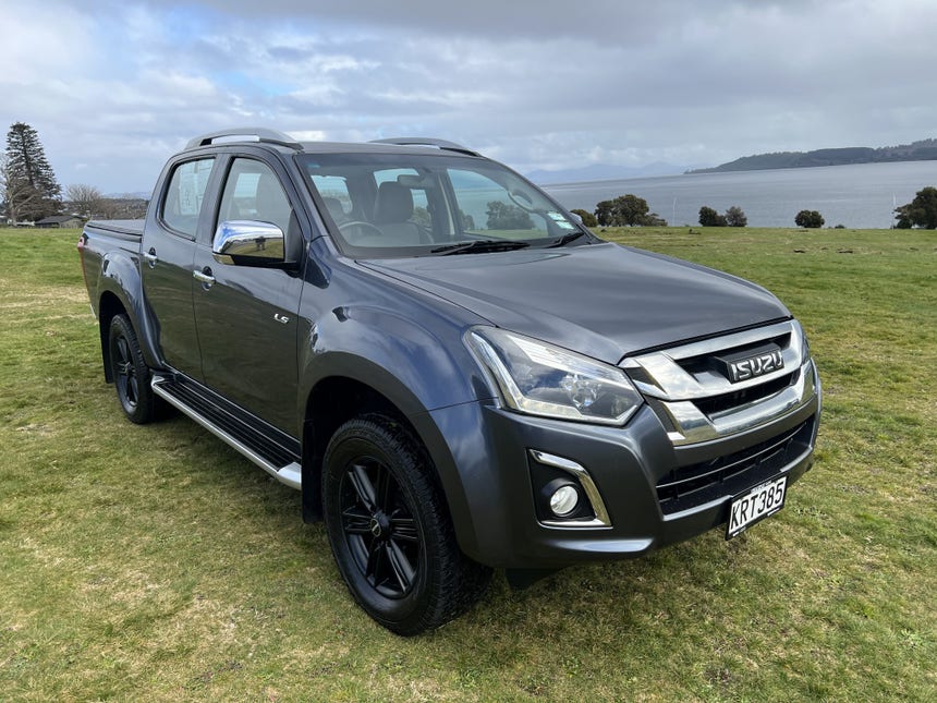2017 Isuzu D-MAX | LS-T DC 3.0D/4WD/6AT | 21474 | 1