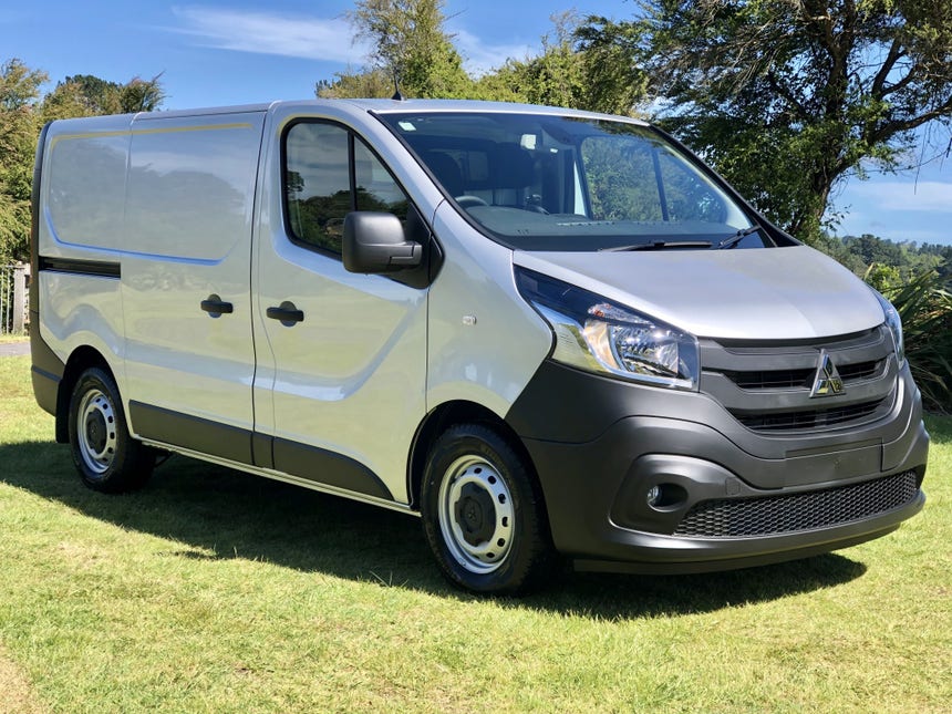 2021 Mitsubishi Express | SWB 2.0D/6AT | 13597 | 1