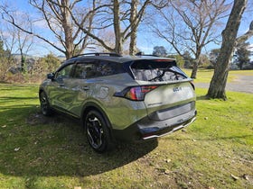 2025 Kia Sportage | X-LINE HEV AWD 1.6P | 28044 | 6