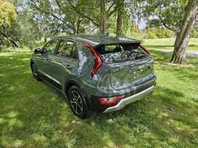 2025 Kia Niro | LIGHT 1.6PH/6AM | 28903 | 6