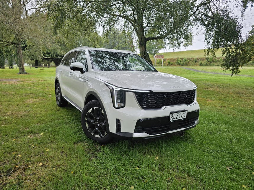 2025 Kia Sorento | EX 2.2DT/4WD/8AM | 29981 | 1