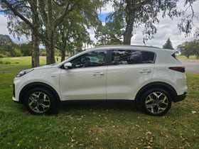 2021 Kia Sportage | LX+ 2.0D/4WD/8AT | 30300 | 7