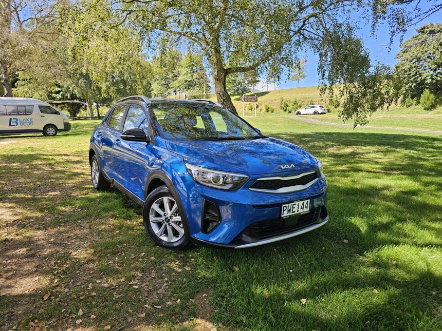 2023 Kia Stonic | LX 1.4P/6AT | 30576 | 1
