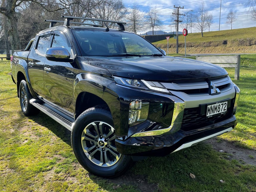 2019 Mitsubishi Triton | DC VRX 4WD 6AT 2.4D | 15787 | 1