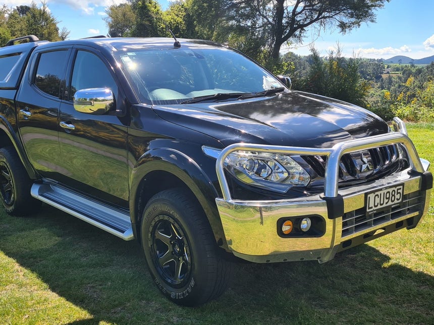 2018 Mitsubishi Triton | D/CAB VRX 2.4D/4WD | 16489 | 1