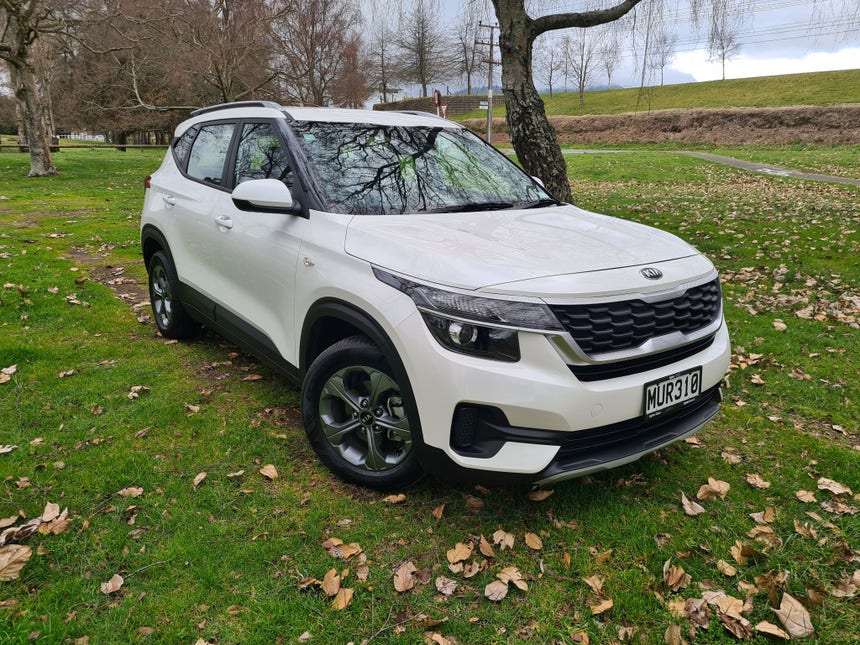 2020 Kia Seltos | LX 2.0P/IV | 18754 | 1