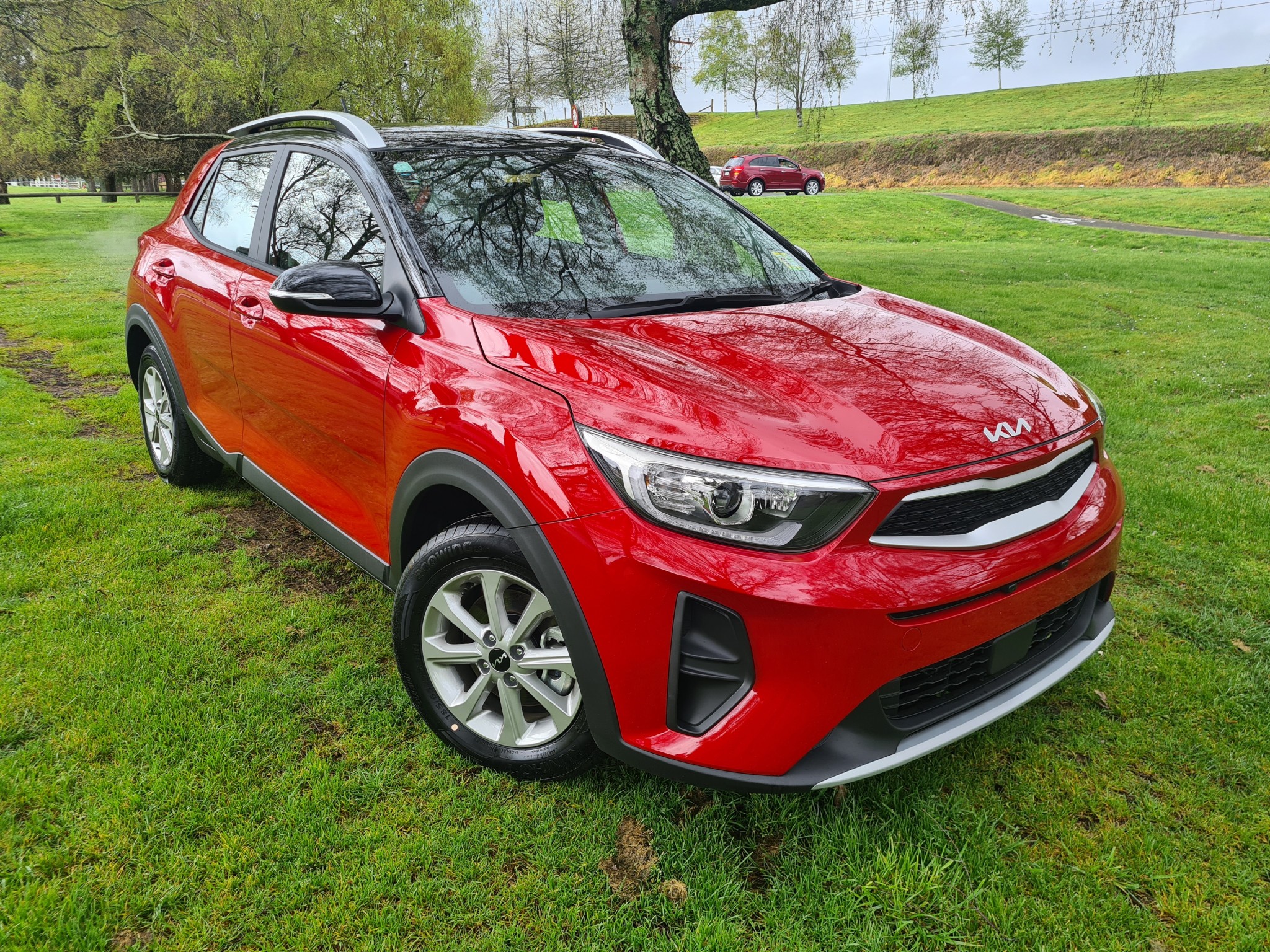 Kia Stonic 2023 LX 1 4P 6AT kia-stonic-2023-lx-1-4p-6at