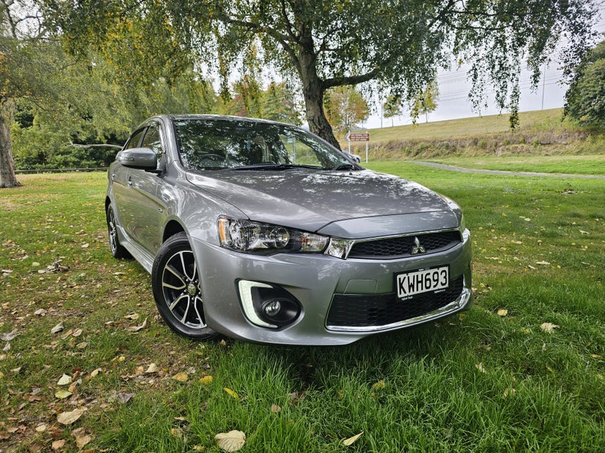 2017 Mitsubishi Lancer | GSR 2.0P/CVT | 23159 | 1