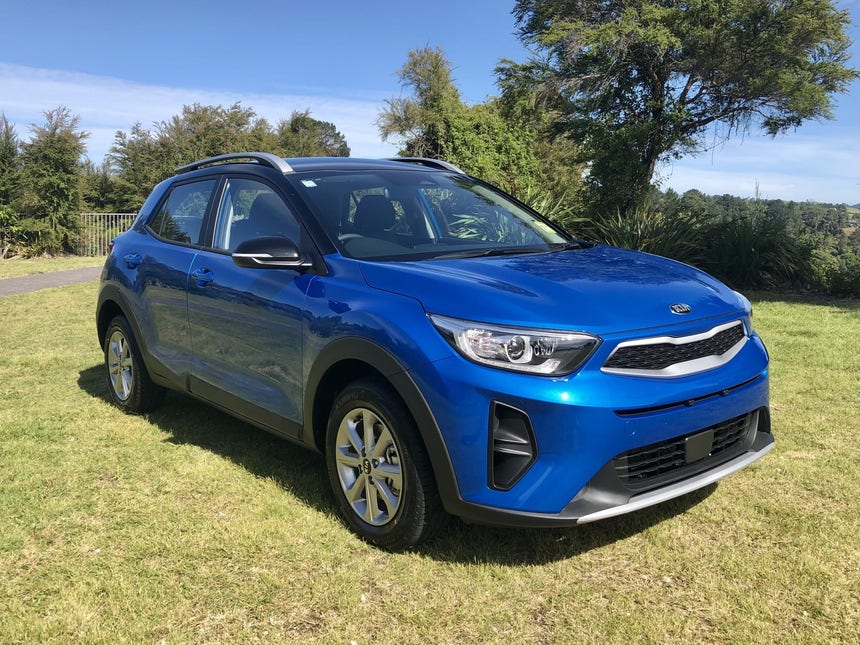 2021 Kia Stonic | LX 1.4P/6AT | 13635 | 1