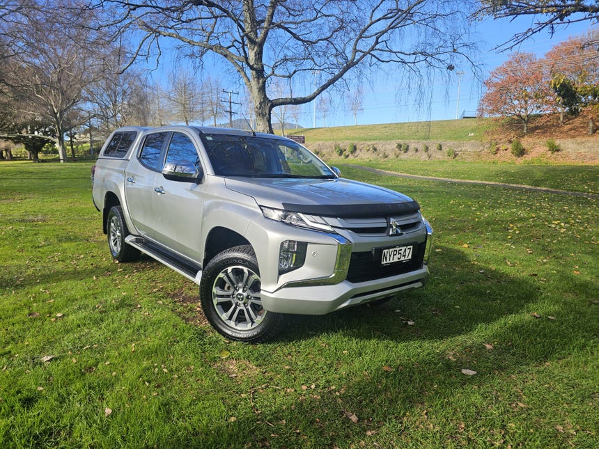 2021 Mitsubishi Triton | DC GLXR 6AT 2.4D/4WD | 27336 | 1