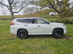 2025 Mitsubishi Pajero Sport | VRXB 2.4D/4WD/8AT | 27506 | 4