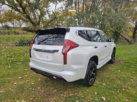 2025 Mitsubishi Pajero Sport | VRXB 2.4D/4WD/8AT | 27506 | 5