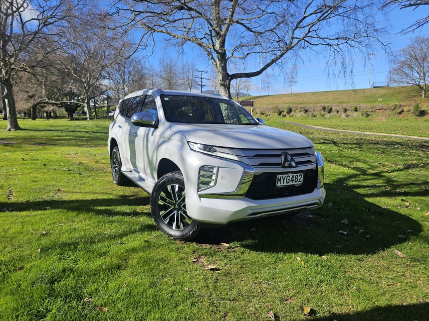 2020 Mitsubishi Pajero Sport | VRX 2.4D/4WD/8AT | 27922 | 1