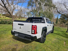 2025 Mitsubishi Triton | DC GSR 4WD 6AT 2.4DT | 28045 | 3