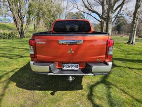 2022 Mitsubishi Triton | DC GLXR 6AT 2.4D | 28466 | 4