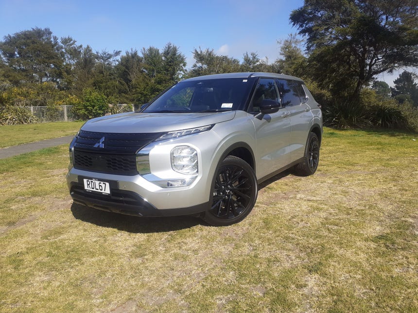 2025 Mitsubishi Outlander | SPORT 2.5P/CVT | 29079 | 1