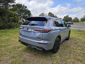 2025 Mitsubishi Outlander | VRX 2.5P/CVT | 29233 | 3