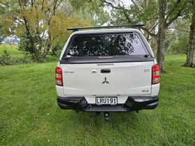 2018 Mitsubishi Triton | DC GLSB 2.4D/4WD/6MT | 29239 | 4