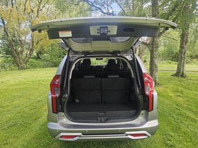 2025 Mitsubishi Pajero Sport | VRX 2.4D 4WD 8AT | 29244 | 5