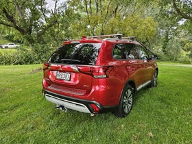 2020 Mitsubishi Outlander | XLS 2.4P/4WD/CVT | 29339 | 3