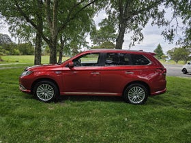 2019 Mitsubishi Outlander | VRX PHEV/4WD/AT | 29434 | 7