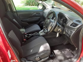 2019 Mitsubishi Triton | DC GLXR 6AT 2.4D/4WD | 29999 | 5