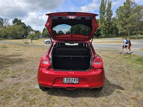 2017 Suzuki Swift | RS 1.0PT/6AT | 30265 | 5