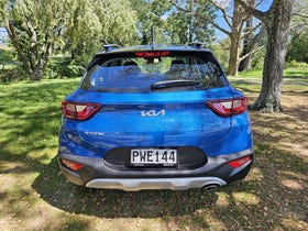 2023 Kia Stonic | LX 1.4P/6AT | 30576 | 4