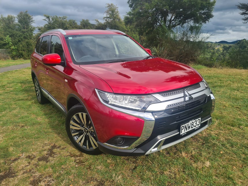 2022 Mitsubishi Outlander | LS 2.4P/CVT | 20110 | 1