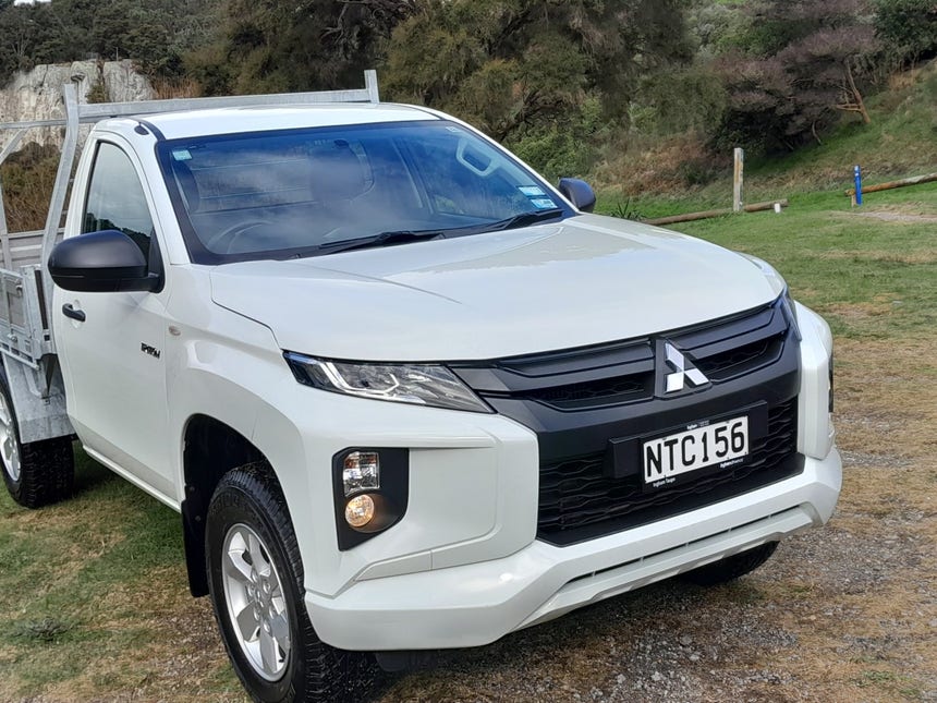 2021 Mitsubishi Triton | SC C GLX 6AT 2.4D | 21487 | 1