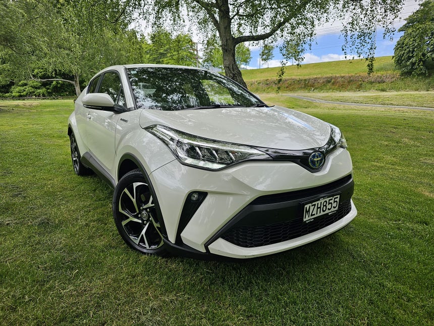 2020 Toyota C-HR | 1.8PH/HD | 22170 | 1