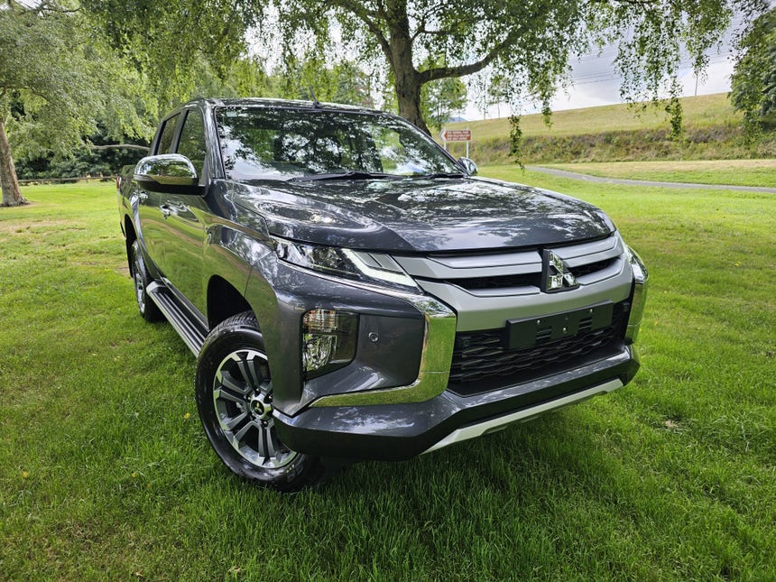 2024 Mitsubishi Triton | DC GLXR 6AT 2.4D | 22478 | 1