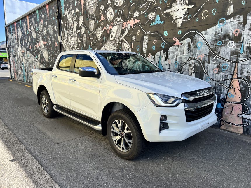 2024 Isuzu D-MAX | LS DOUBLE CAB 4WD 3. | 22754 | 1