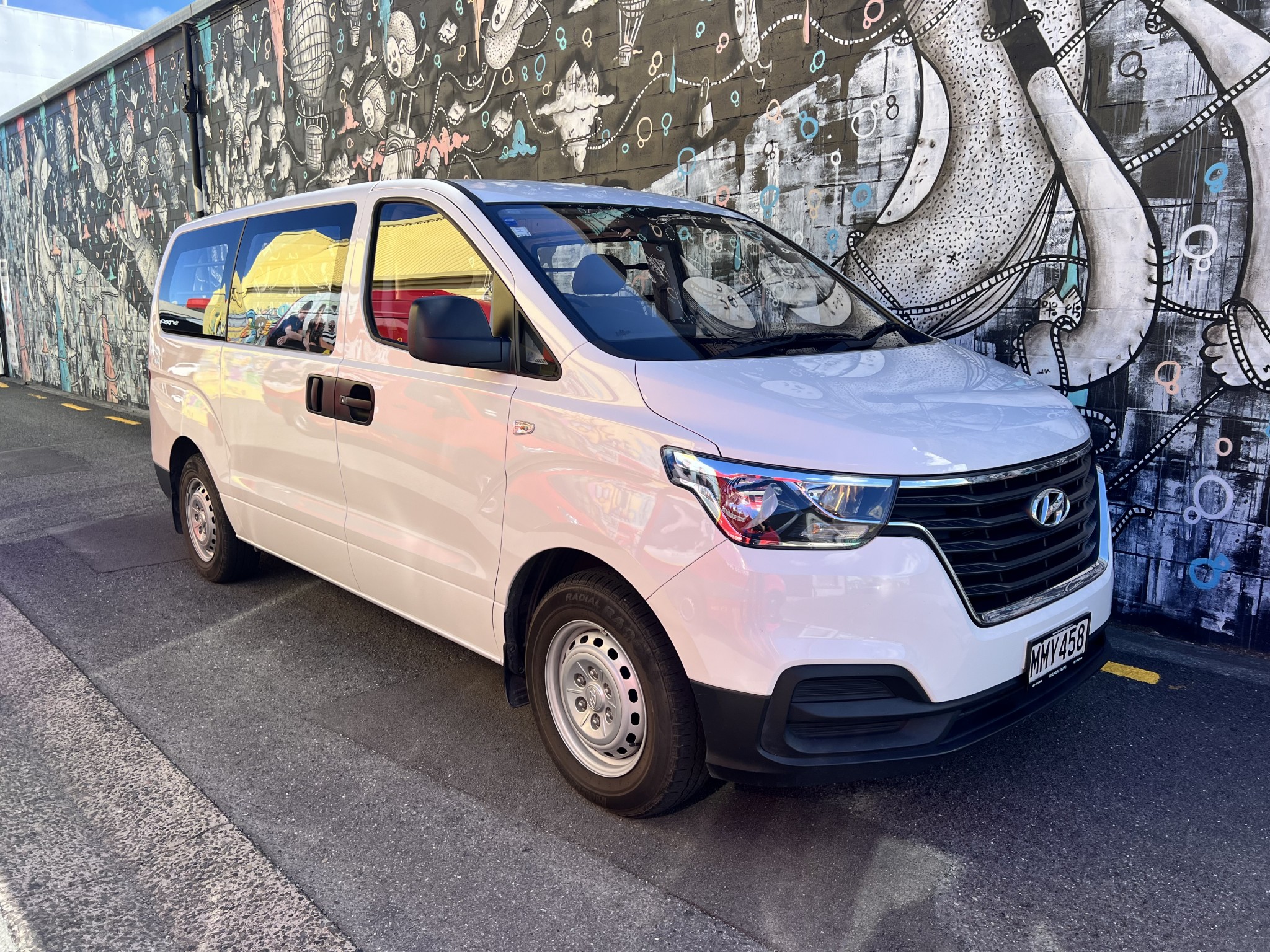 Hyundai iLoad 2019 | 2.5 CRDI AUTO