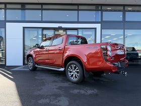 2025 Isuzu D-MAX | LS DOUBLE CAB 4WD F/ | 28411 | 6