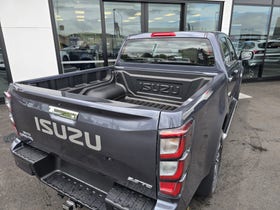 2025 Isuzu D-MAX | LS DOUBLE CAB 4WD F/ | 28807 | 4
