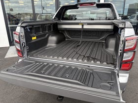 2026 Isuzu D-MAX | X-TERRAIN DOUBLE CAB | 29941 | 7