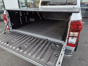 2018 Isuzu D-MAX | LS-T DC 3.0D/6AT | 30120 | 4