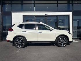2020 Nissan X-Trail | ST-L 2.5P/6CVT/SW/5D | 30545 | 3