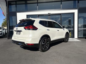 2020 Nissan X-Trail | ST-L 2.5P/6CVT/SW/5D | 30545 | 5