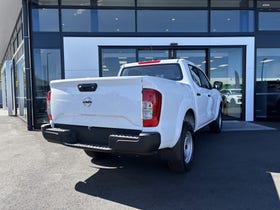 2025 Nissan Navara | SL 2.3D/4WD/7AT | 30579 | 5