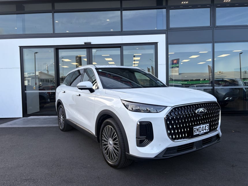 2025 Chery Tiggo 9 | ULT PHEV/AWD/7HD CSH | 30728 | 1