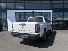 2026 Nissan Navara | ST-X 2.4D/4WD/6AT | 30669 | 4