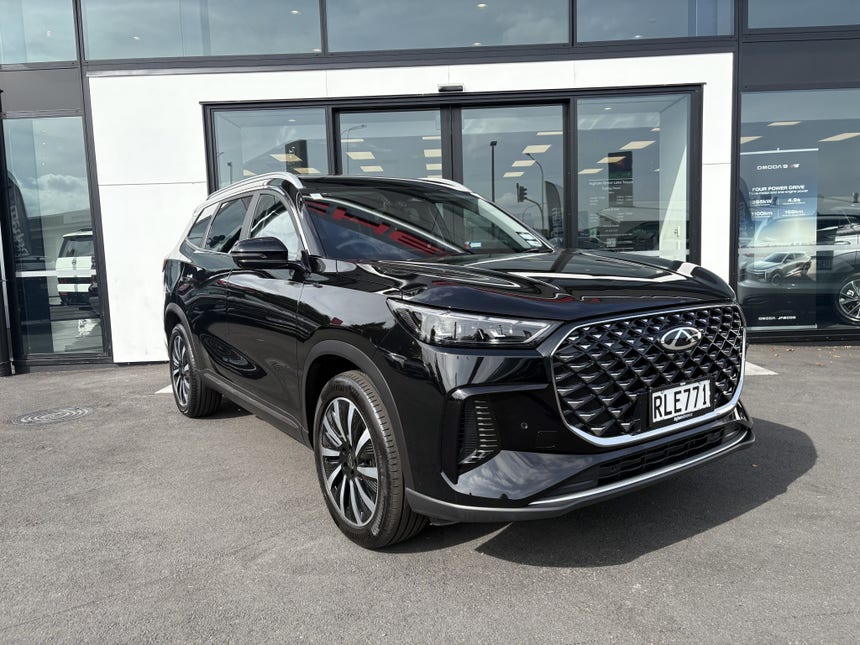 2025 Chery Tiggo 8 | ULTIMATE PHEV/HD CSH | 31185 | 1