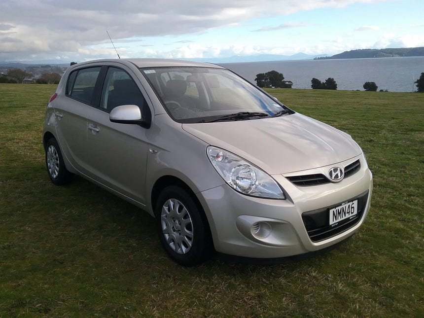 2012 Hyundai i20 | 1.4 A4 | 15203 | 1
