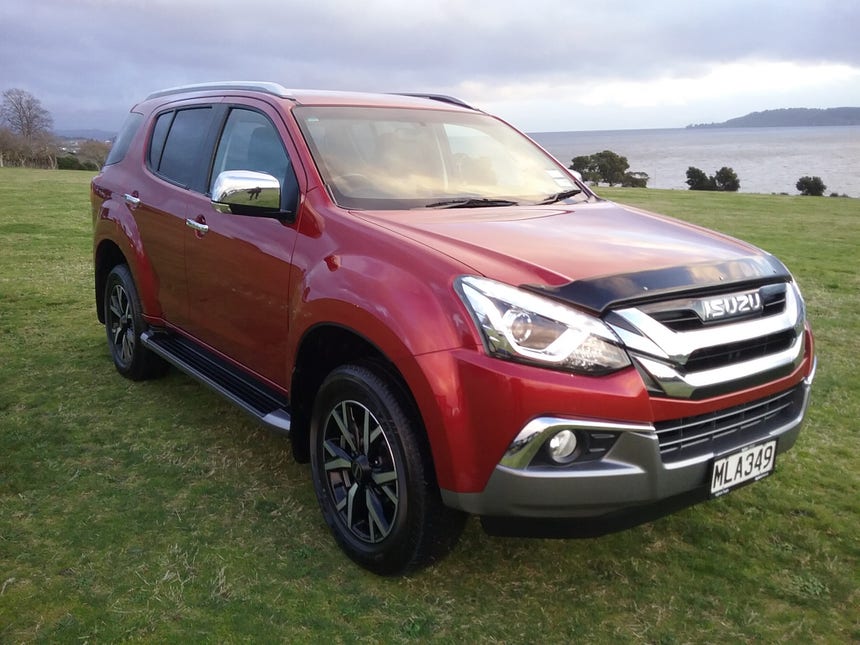 2019 Isuzu MU-X | 4WD AUTO 3.0D/4WD | 15299 | 1