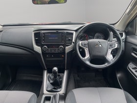 2019 Mitsubishi Triton | DC GLXR 6MT 2.4D/6MT | 29630 | 6