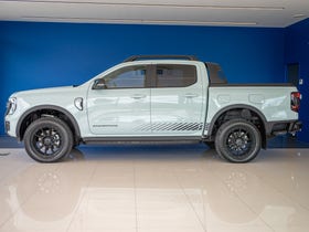 2025 Ford Ranger | STORMTRAK PHEV/4WD | 30572 | 4
