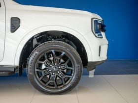 2025 Ford Everest | SPORT 2.0D/4WD/10AT | 30558 | 6