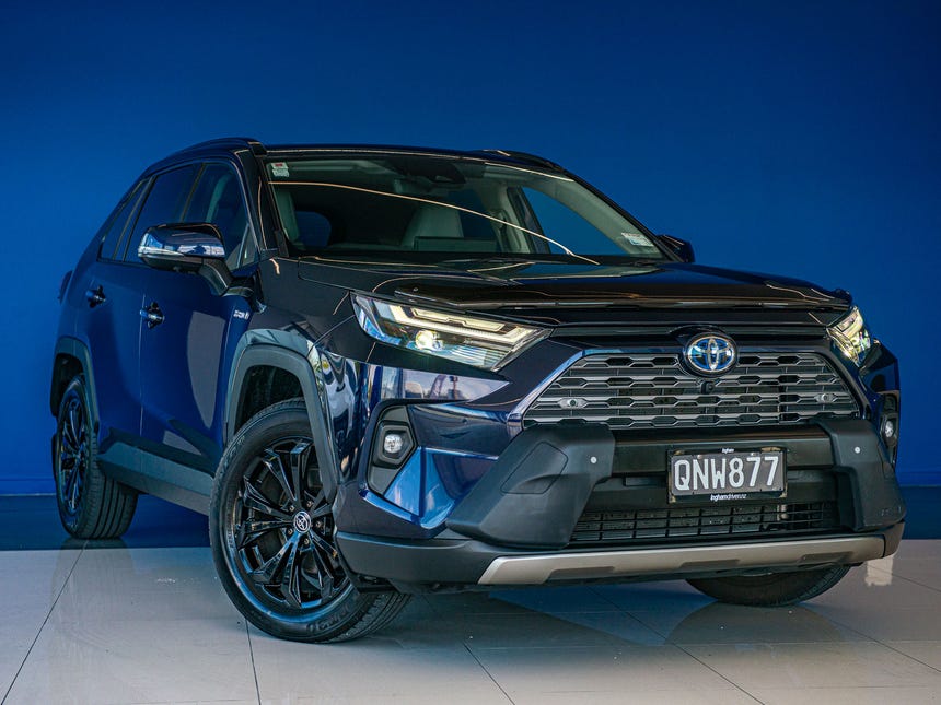 2024 Toyota RAV4 | LIMITED 2.5PH/4WD/HD | 31049 | 1